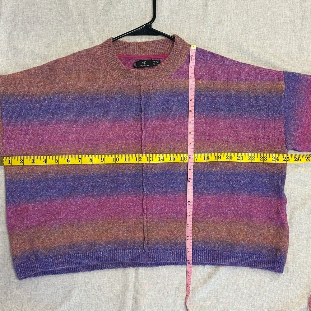 Volcom Colorful Sweater - Picture 7 of 9